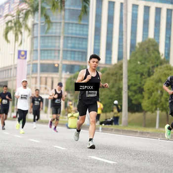 Runner Photo 6372366