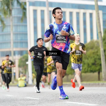 Runner Photo 6372367
