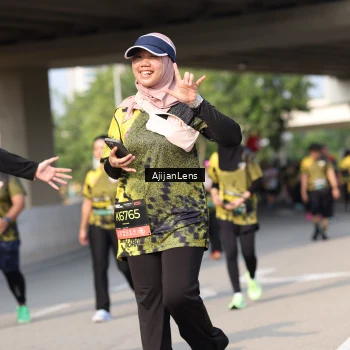 Runner Photo 6372374