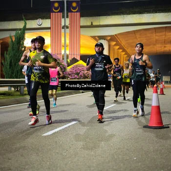 Runner Photo 6372400