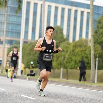 Runner Photo 6372403