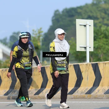 Runner Photo 6372414