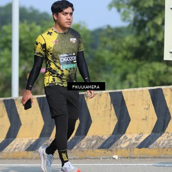 Runner Photo 6372464