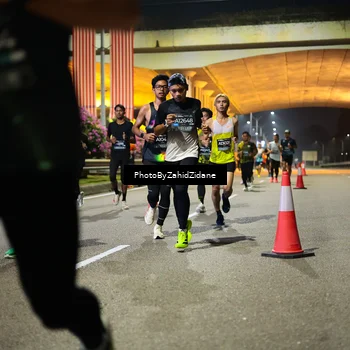 Runner Photo 6372539
