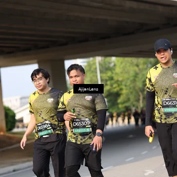 Runner Photo 6372540