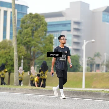 Runner Photo 6372563