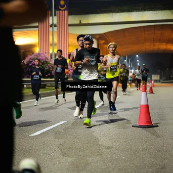 Runner Photo 6372576