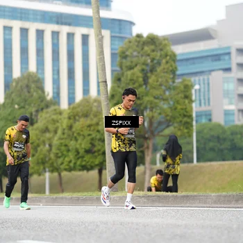 Runner Photo 6372578