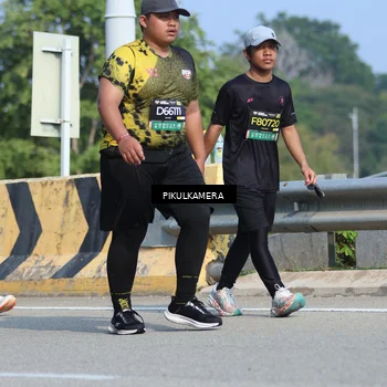 Runner Photo 6372585