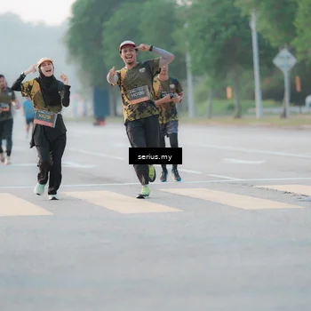 Runner Photo 6372625