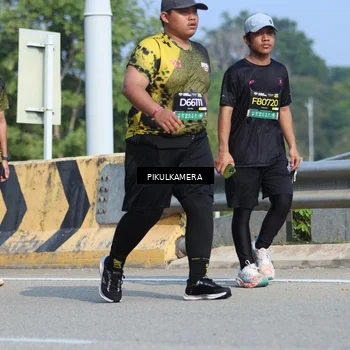Runner Photo 6372631