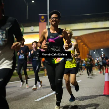 Runner Photo 6372679