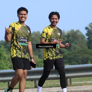 Runner Photo 6372684