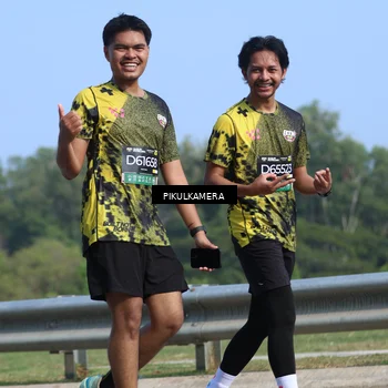 Runner Photo 6372704