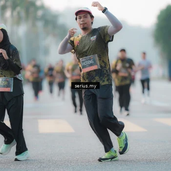 Runner Photo 6372745