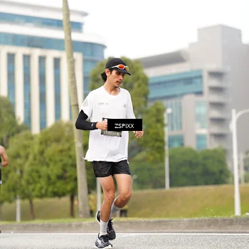 Runner Photo 6372792