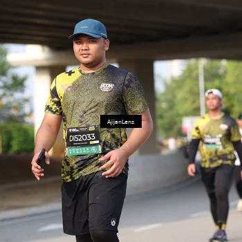 Runner Photo 6372850
