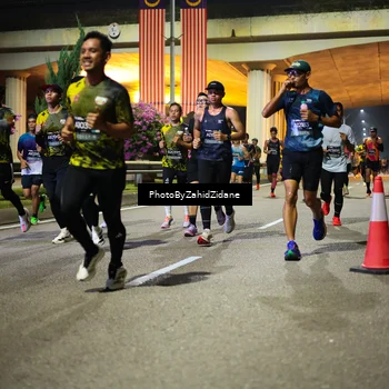 Runner Photo 6372868