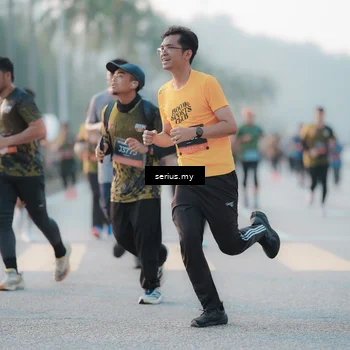 Runner Photo 6372945
