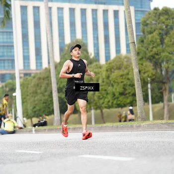 Runner Photo 6372946