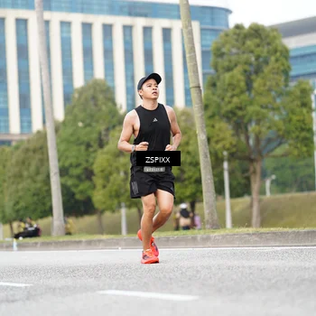 Runner Photo 6372950