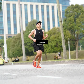 Runner Photo 6372957