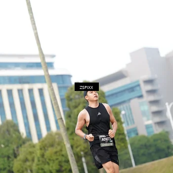 Runner Photo 6372994