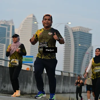 Runner Photo 6373016
