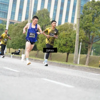 Runner Photo 6373018