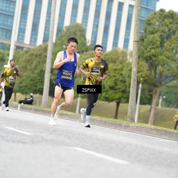 Runner Photo 6373028