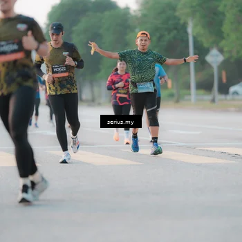 Runner Photo 6373030