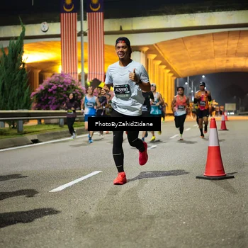Runner Photo 6373037