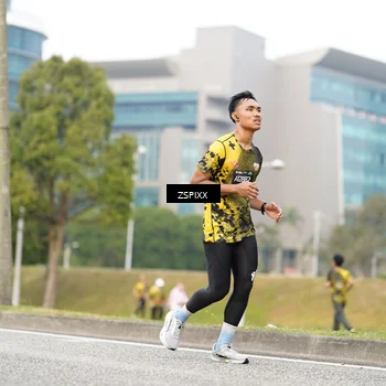 Runner Photo 6373086