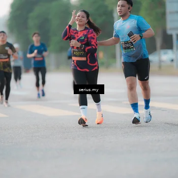 Runner Photo 6373092