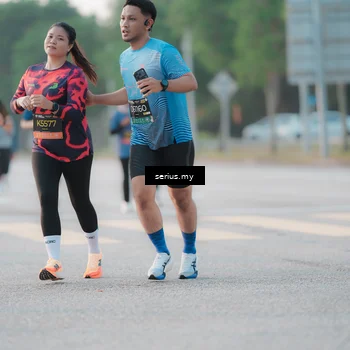 Runner Photo 6373101
