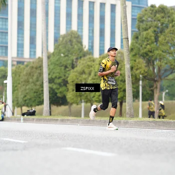 Runner Photo 6373121