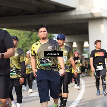 Runner Photo 6373135