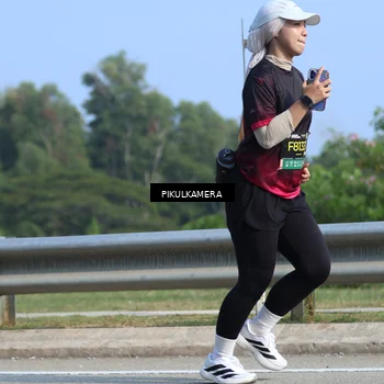 Runner Photo 6373175
