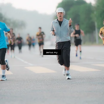 Runner Photo 6373232