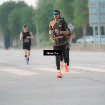 Runner Photo 6373242