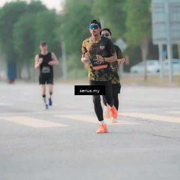 Runner Photo 6373251