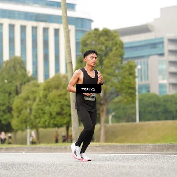 Runner Photo 6373257