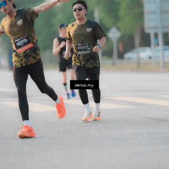 Runner Photo 6373258