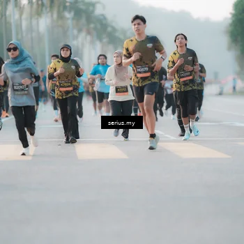 Runner Photo 6373296