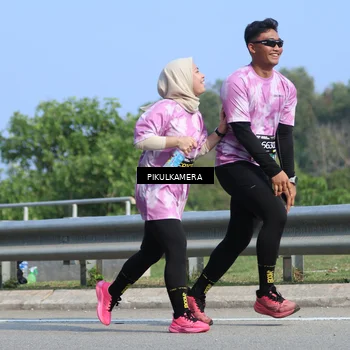 Runner Photo 6373302