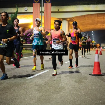 Runner Photo 6373304