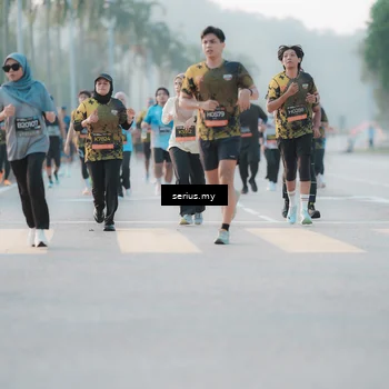 Runner Photo 6373307