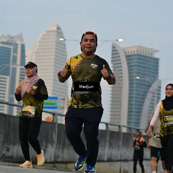 Runner Photo 6373316