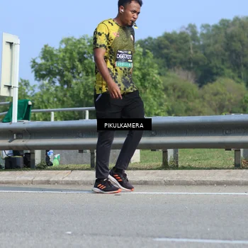 Runner Photo 6373321