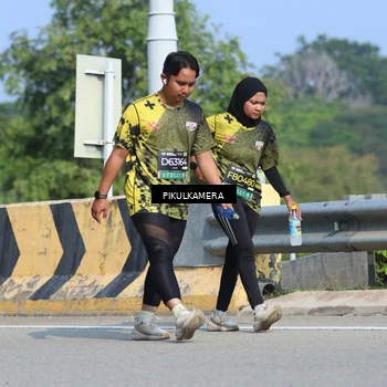 Runner Photo 6373349